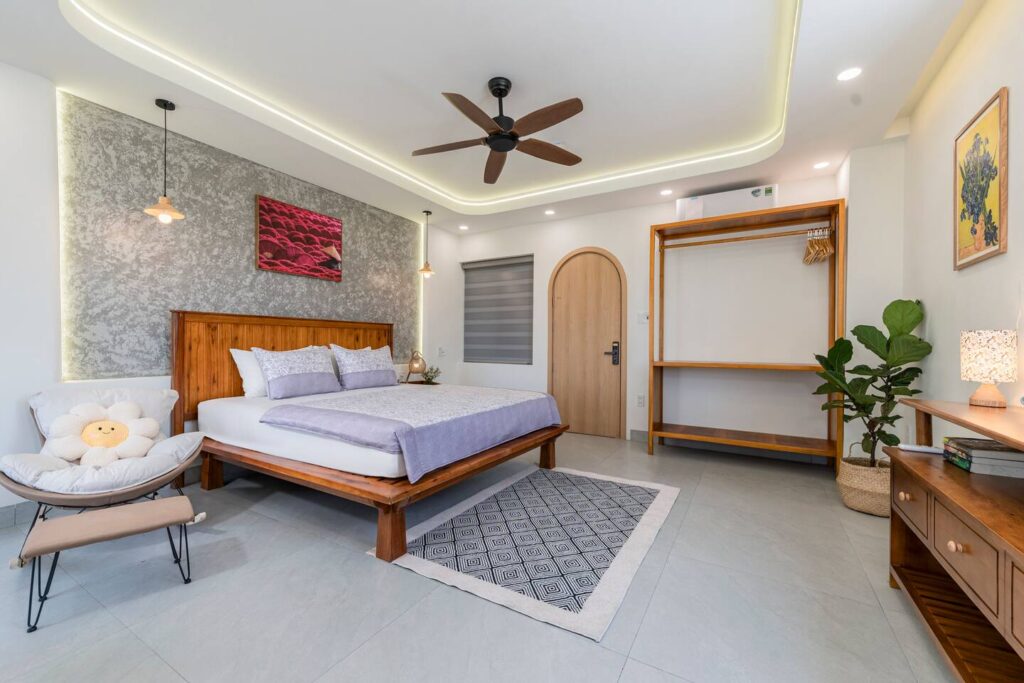 bedroom 2 in tranquil nest villa of minhousehoian